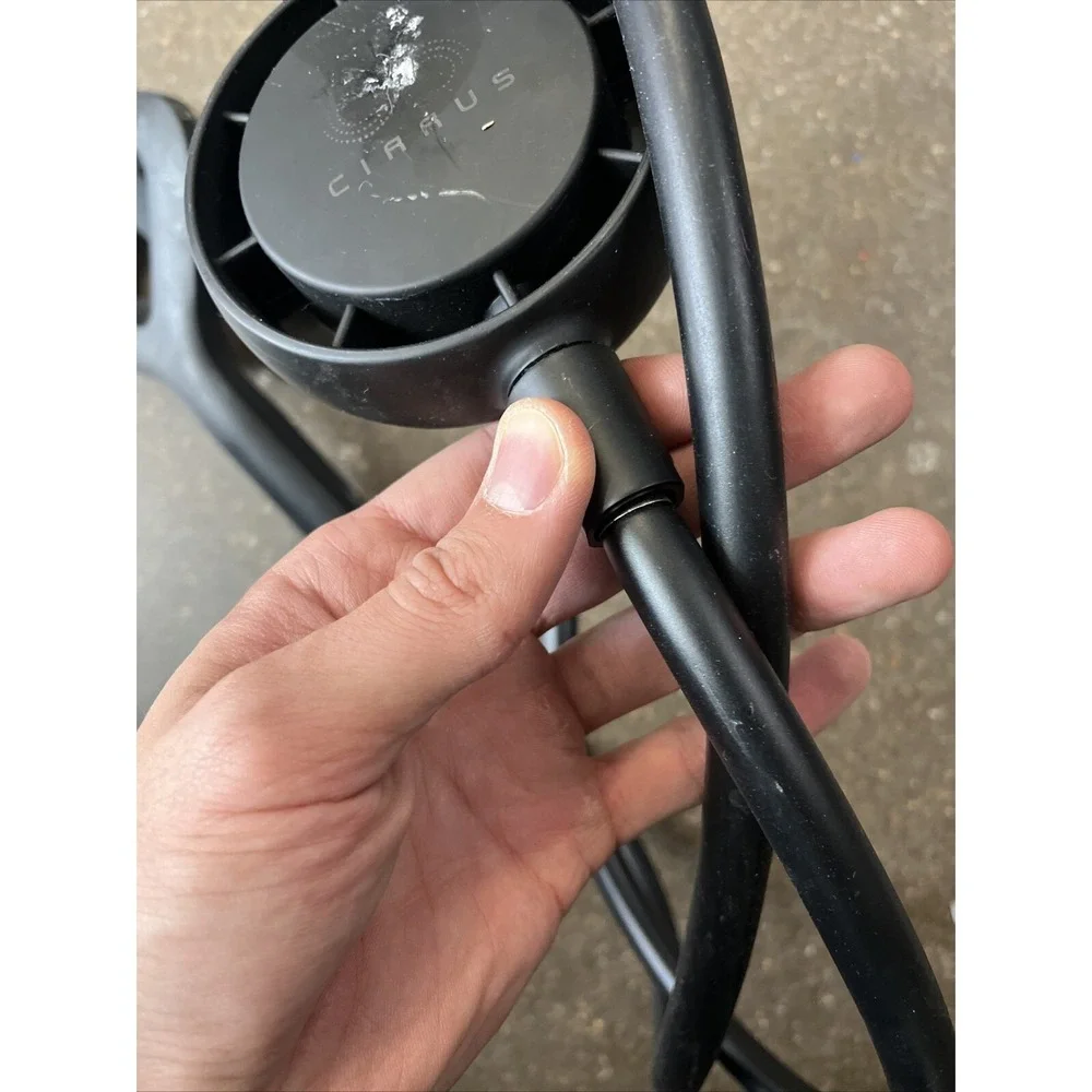Cirrus Universal Aromatherapy Handshower System - BLACK - Untested Used